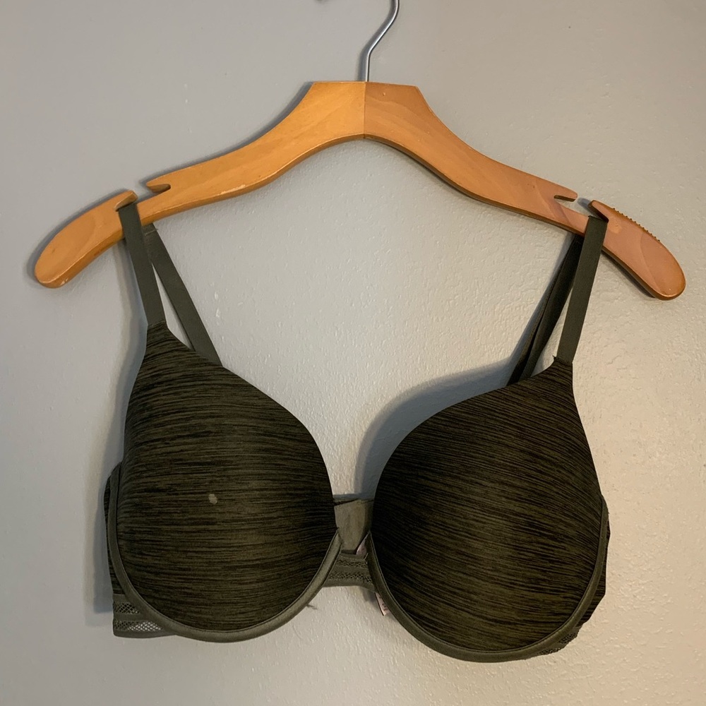 Victoria’s Secret Green/Black Semi Demi Bra 34DD